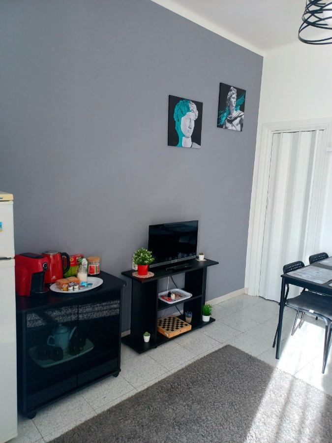 Appartamento Intero Luminoso E Accogliente !